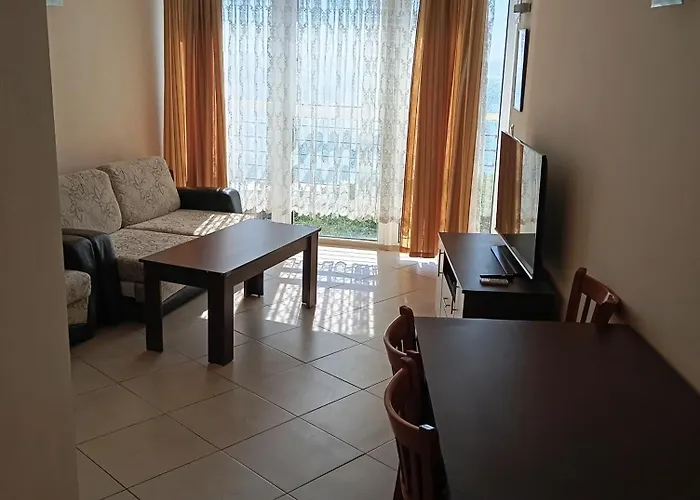 Nikeapark Apartment *